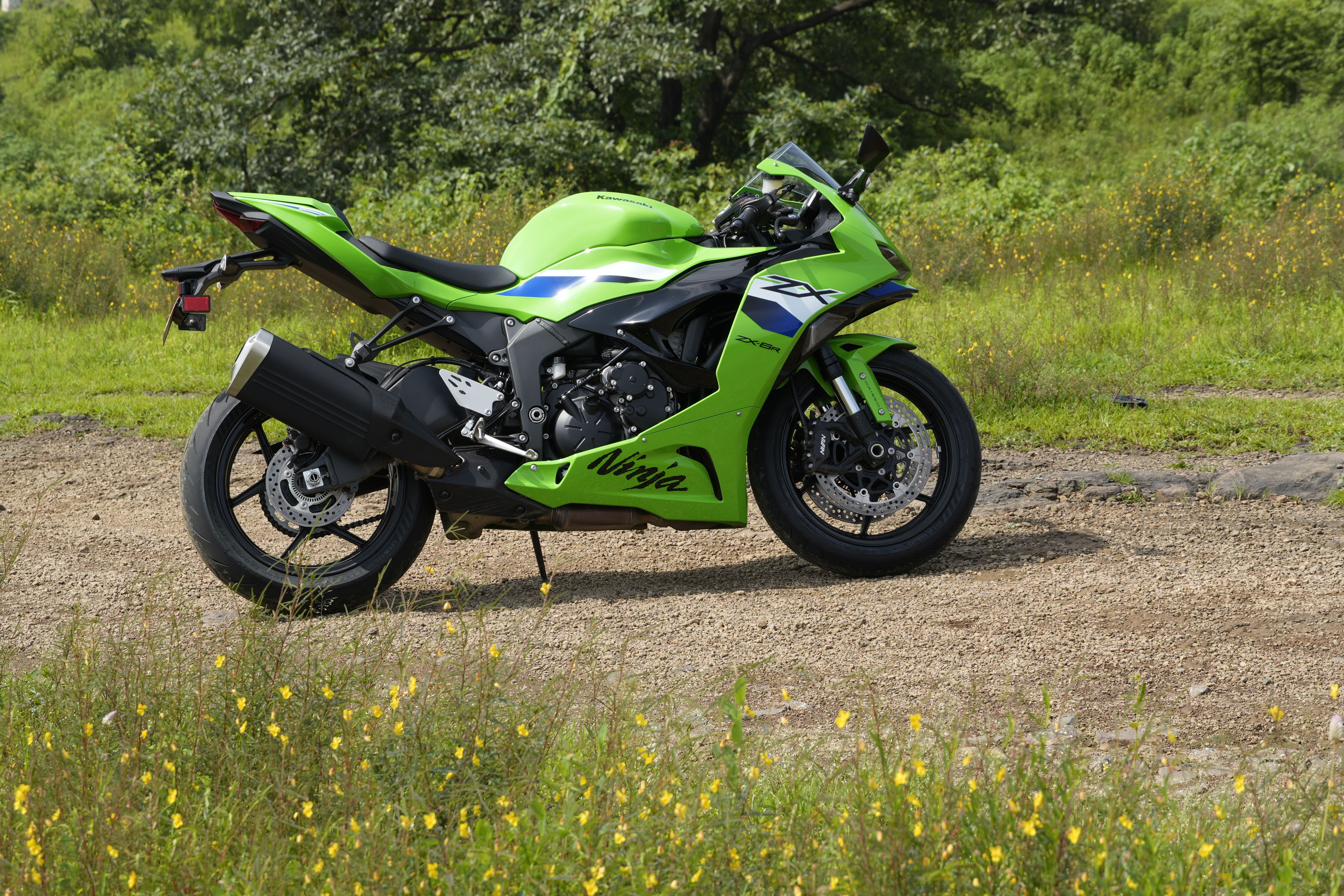 Kawasaki Ninja ZX-6R On Road Price in Bhagalpur Starts at 11.09